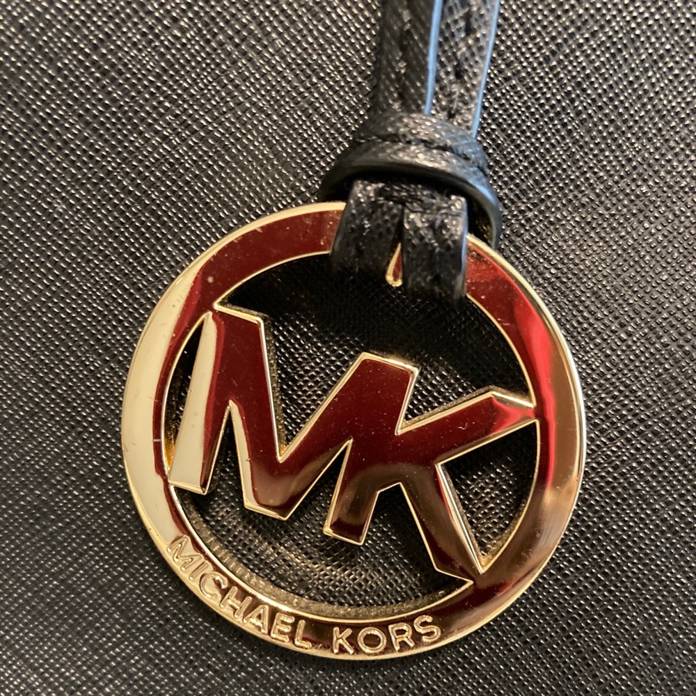 Michael Kors Sutton Handbag - Picture 3 of 8